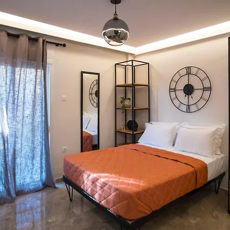 Lux Nomad Mgmt - Zen Super Thessaloniki